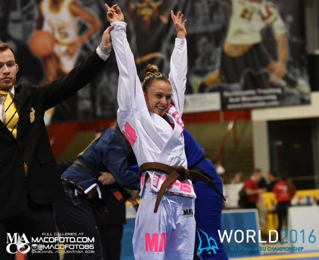 Livia Gluchowska bjj world pro 2016 champ