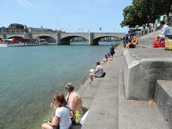 Charming quays Kleinbasel