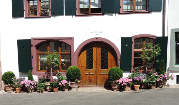 Facade fleurie, Grossbasel